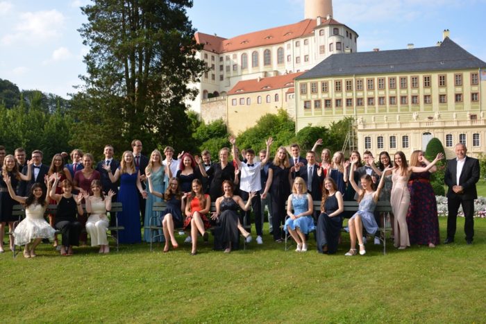 Die besten Absolventen des Abschlussjahrgangs 2021 im Landkreis Sächsische Schweiz-Osterzgebirge / Foto: Landratsamt